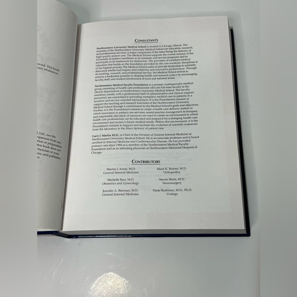 Book 2003 The Doctors' Book of Symptoms & Treatments Consumer Guide Gary Martin - Picture 5 of 10